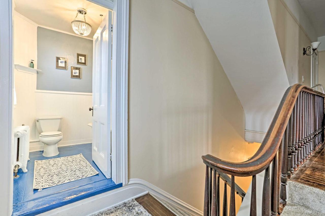 Historic Poughkeepsie Apt - Walkable Location Eksteriør bilde