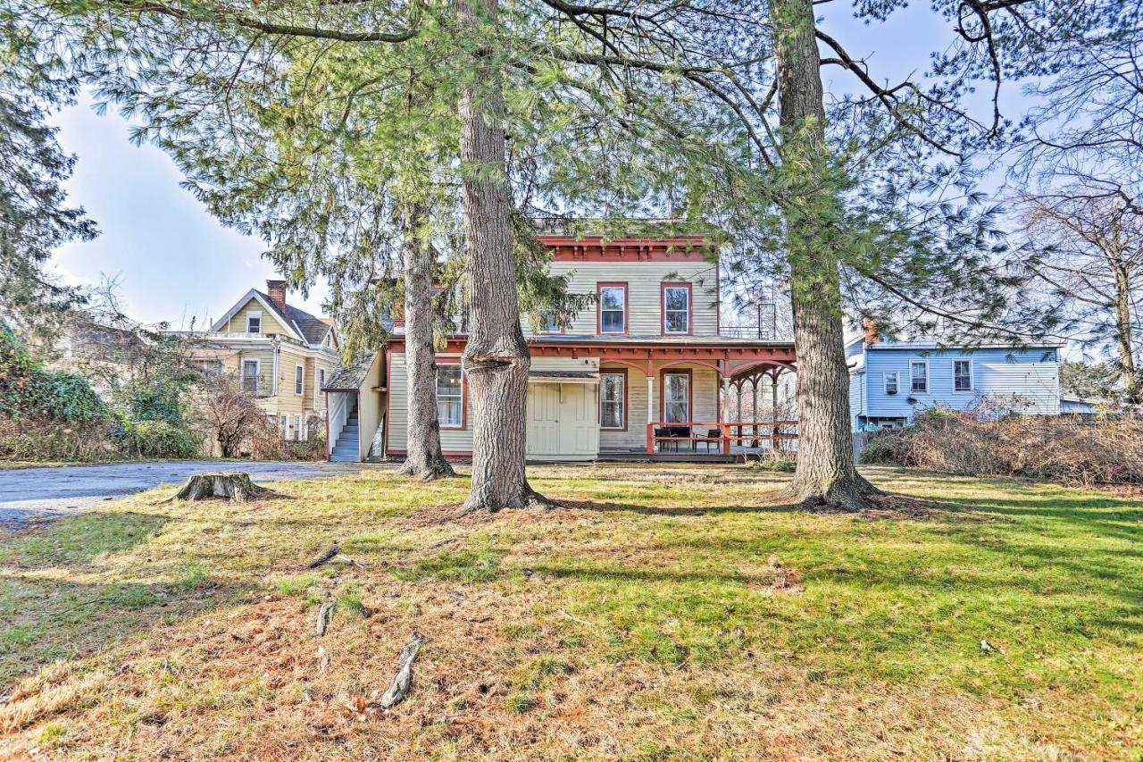 Historic Poughkeepsie Apt - Walkable Location Eksteriør bilde